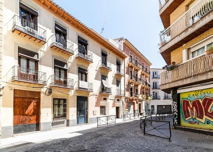 Apart. Santa Paula en Granada